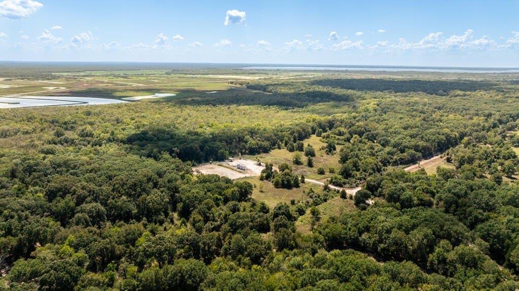 25.48 acres in NAVARRO County - photo 7
