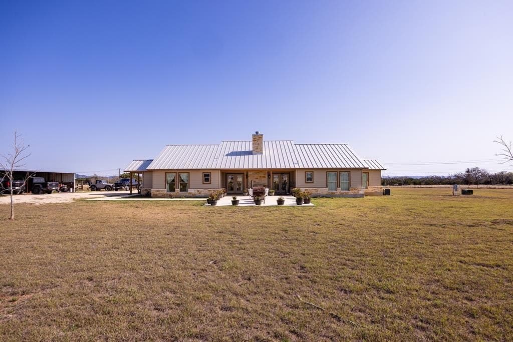 10 acres in Bandera County - photo 39