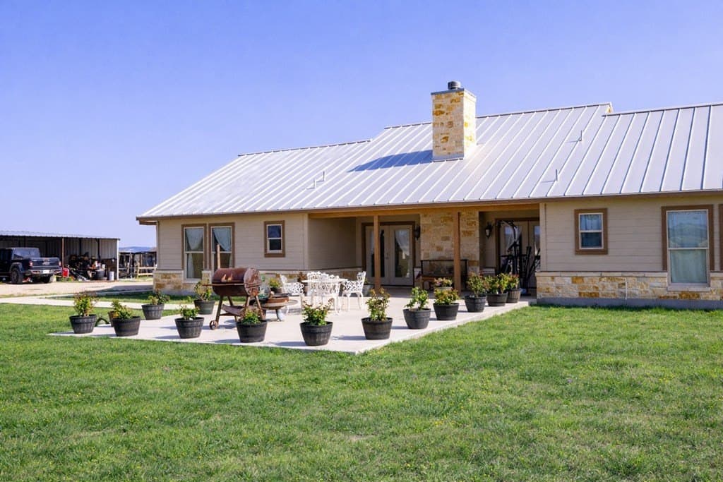 10 acres in Bandera County gallery image 2