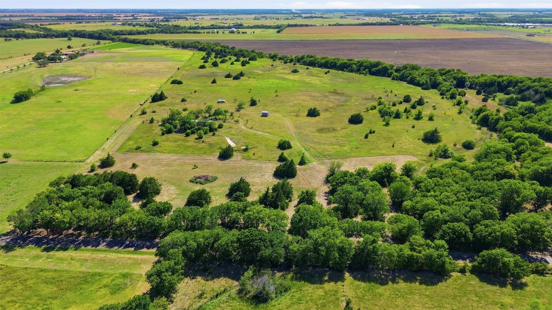 1 acres in Ellis County - photo 8