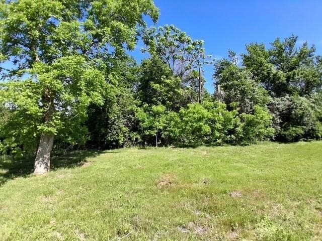 1.78 acres in McLennan County gallery image 3