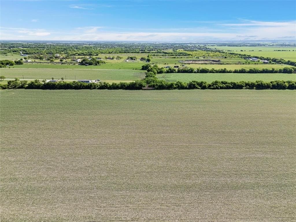 1.34 acres in McLennan County gallery image 2