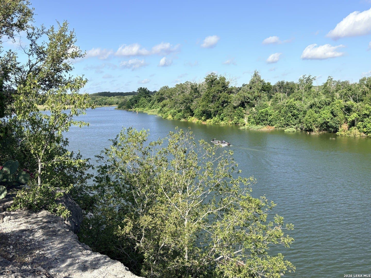 1.22 acres in Comal County - photo 3