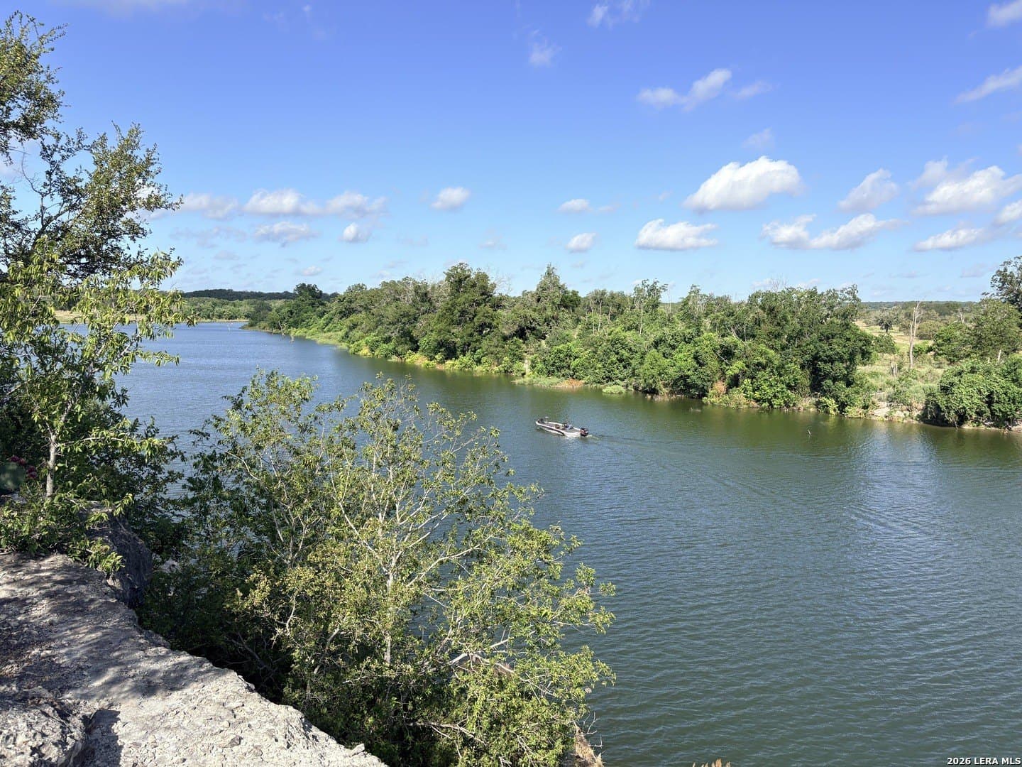 1.22 acres in Comal County - photo 7