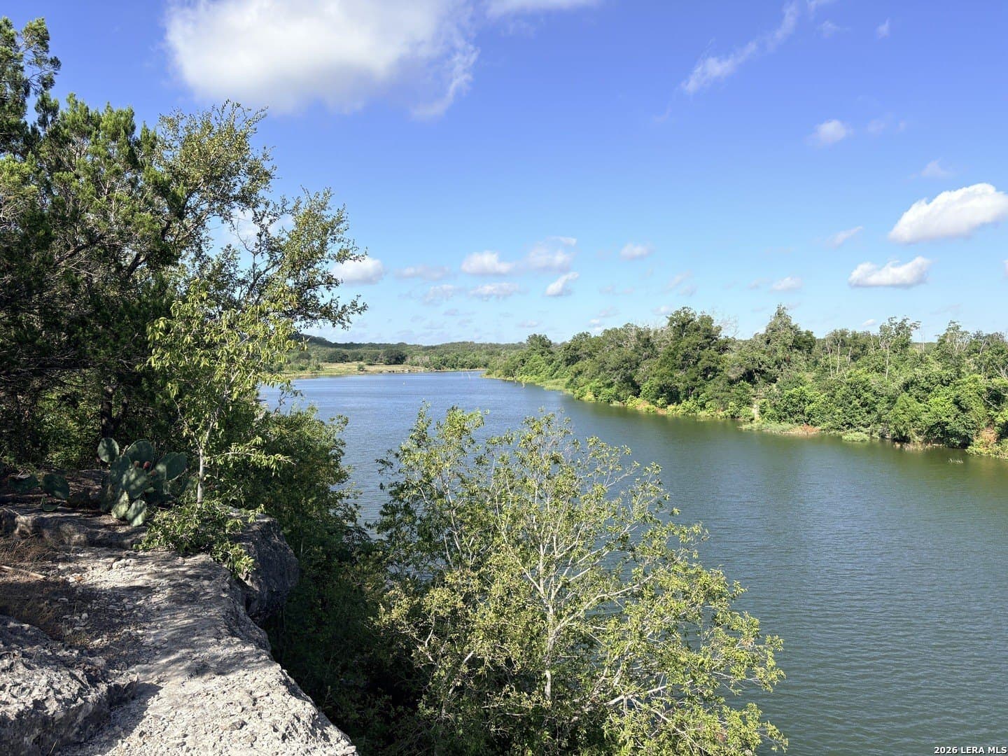 1.22 acres in Comal County - photo 6