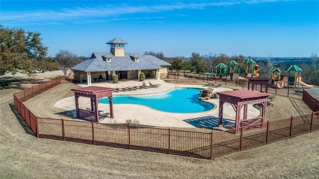 0.4 acres in Johnson County - photo 9