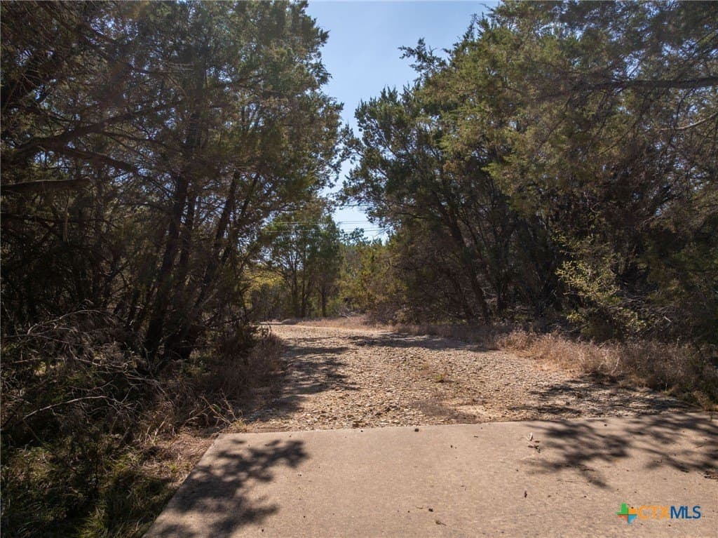 11.93 acres in Comal County - photo 34