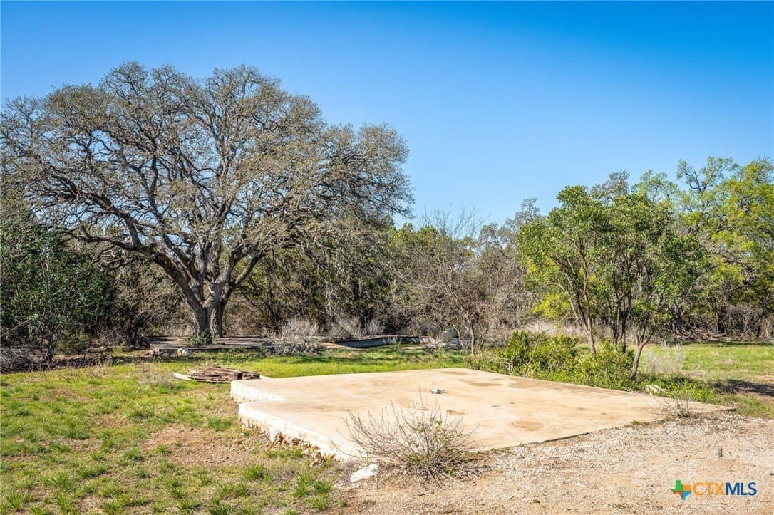 11.93 acres in Comal County - photo 12