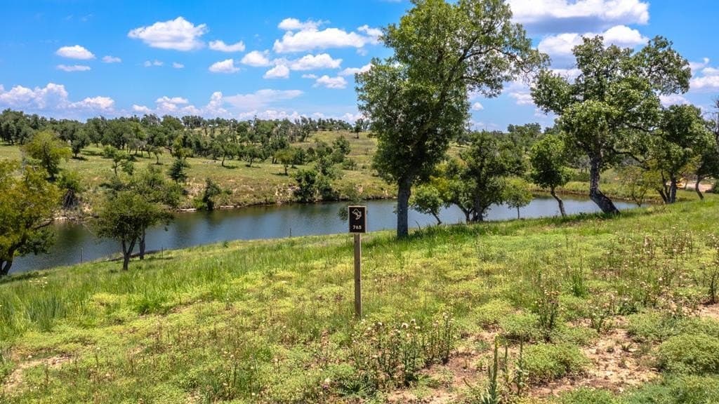 1.09 acres in Gillespie County