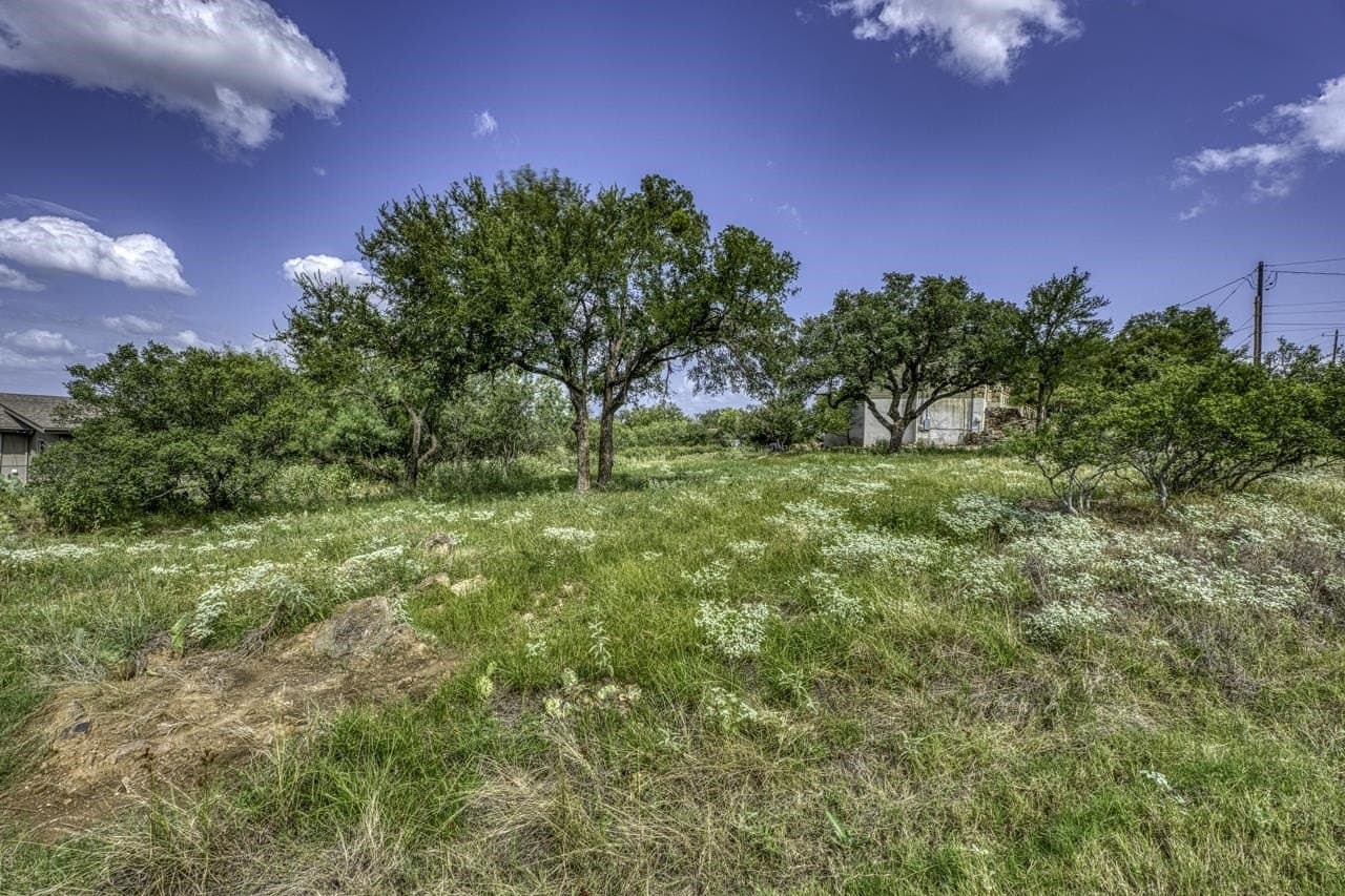 0.39 acres in Llano County gallery image 2