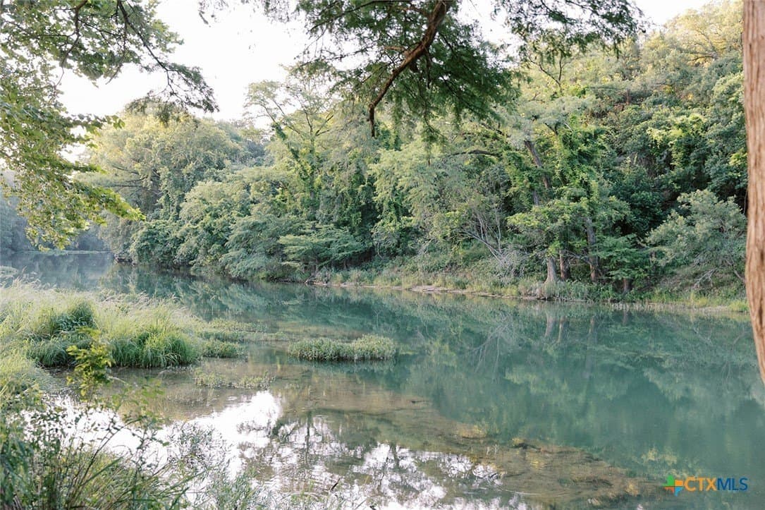 0.59 acres in Comal County - photo 3