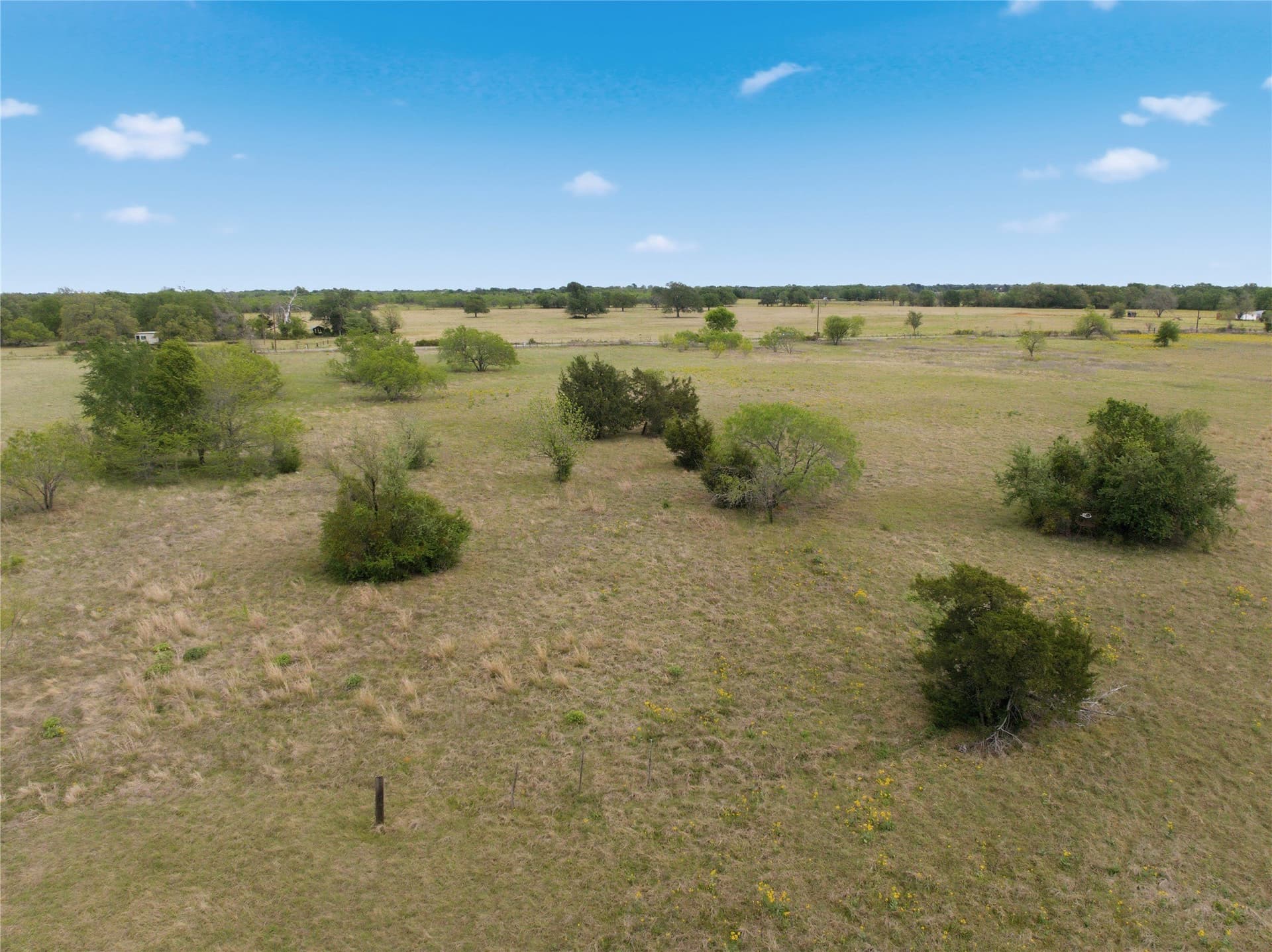 10.27 acres in Robertson County - photo 5