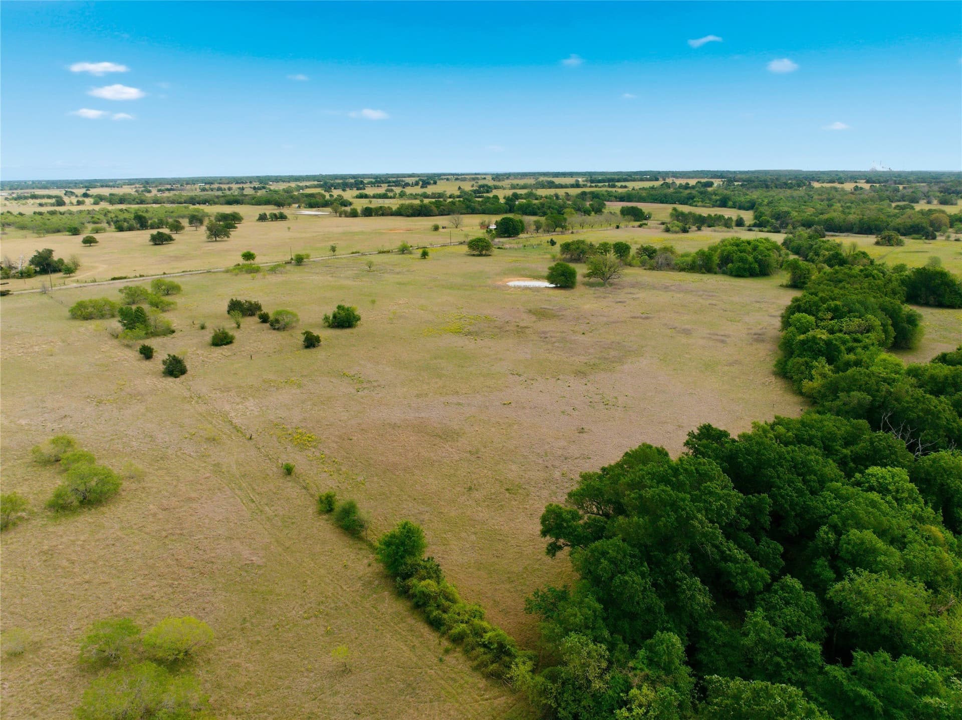 10.27 acres in Robertson County - photo 15