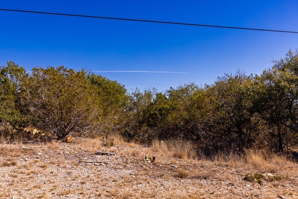 0.84 acres in Kerr County featured view