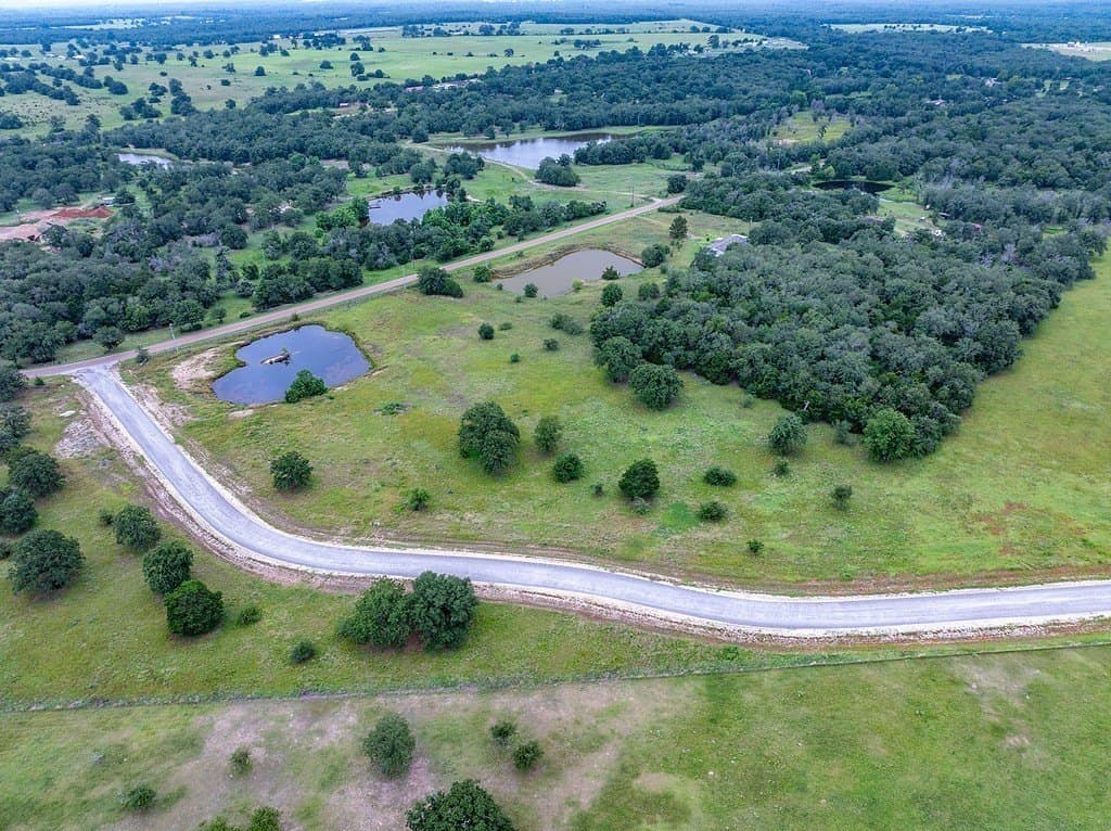 4.89 acres in Fayette County - photo 10