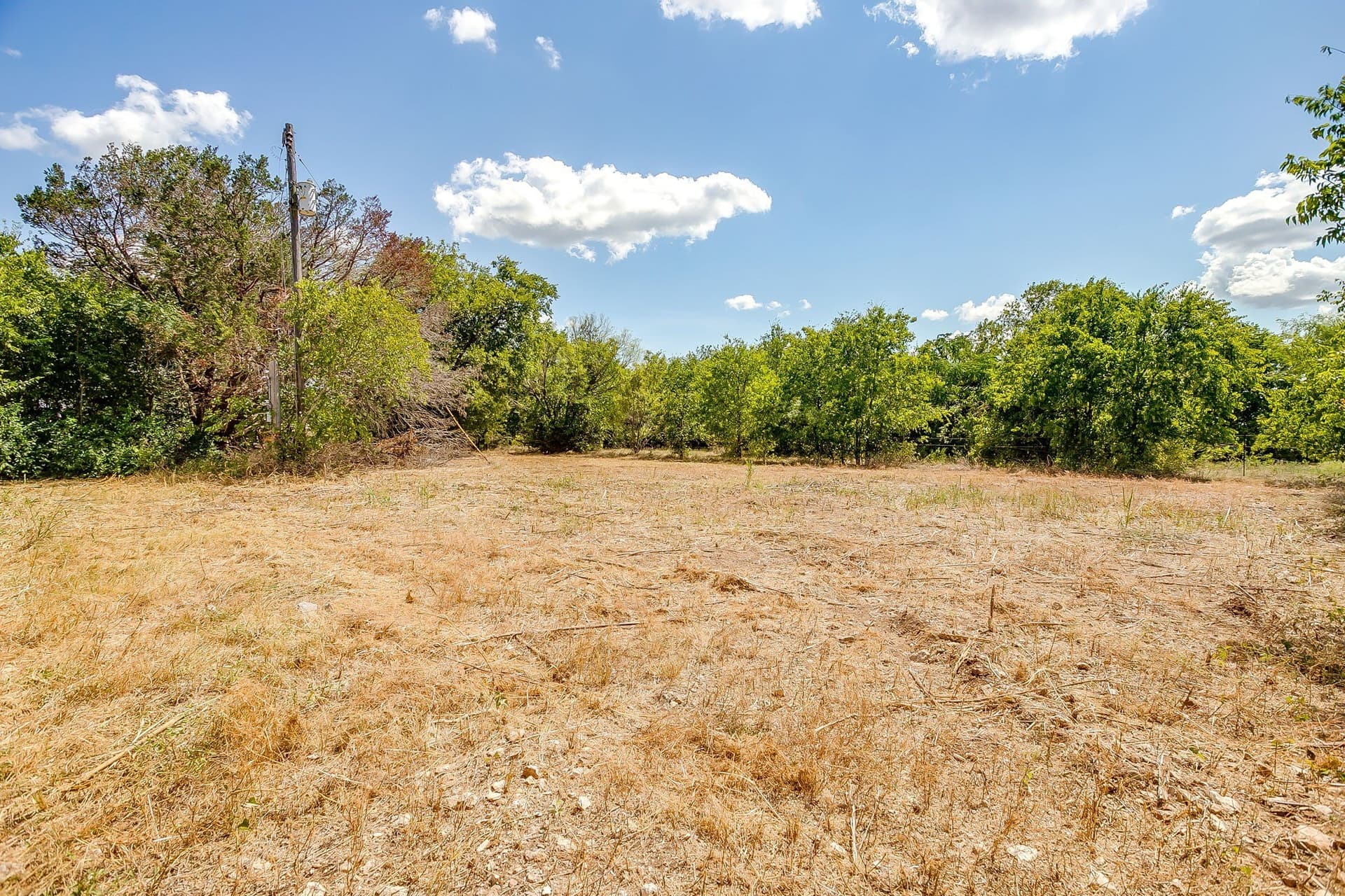 14.32 acres in Hill County - photo 31