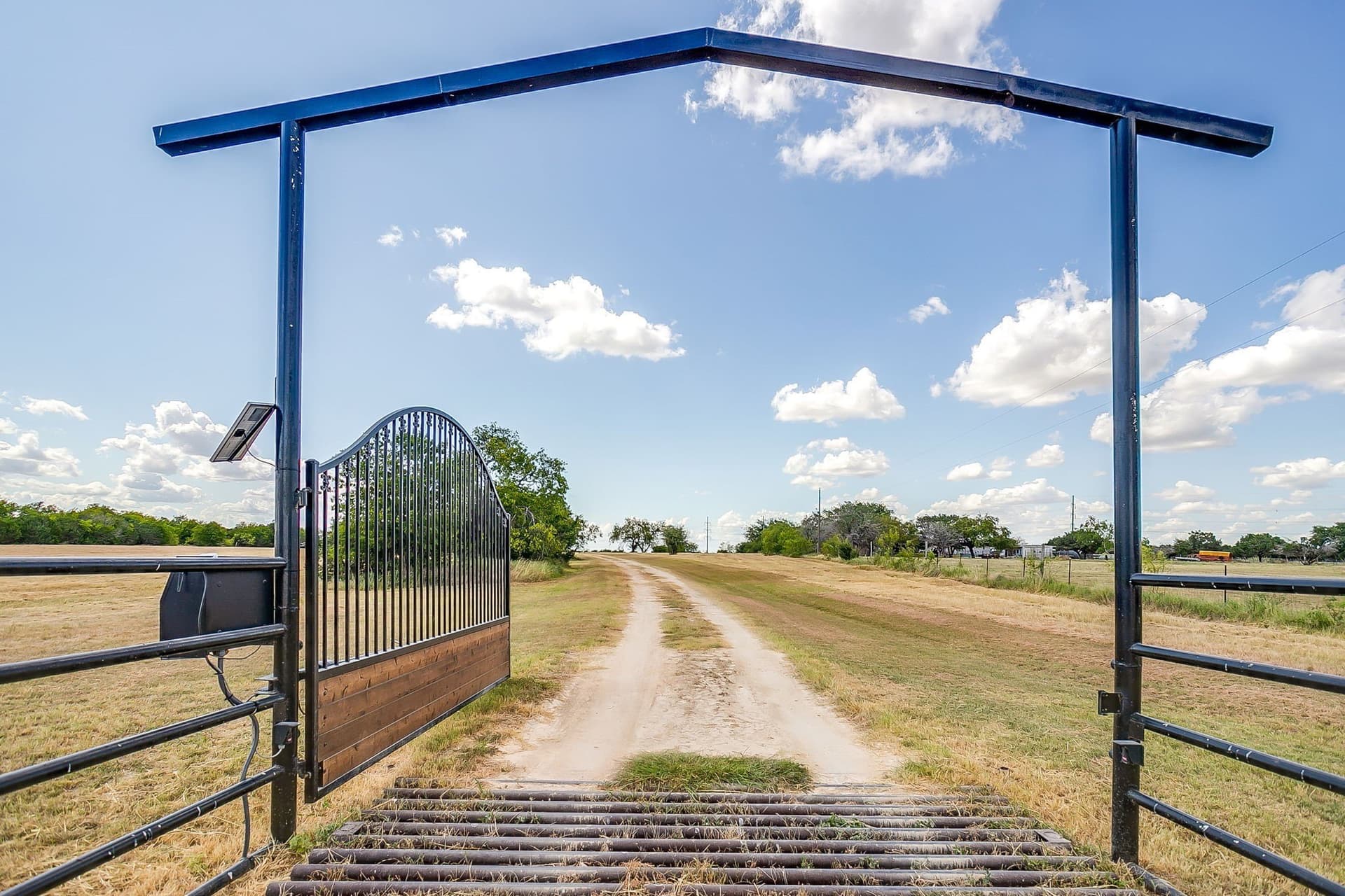 14.32 acres in Hill County - photo 5