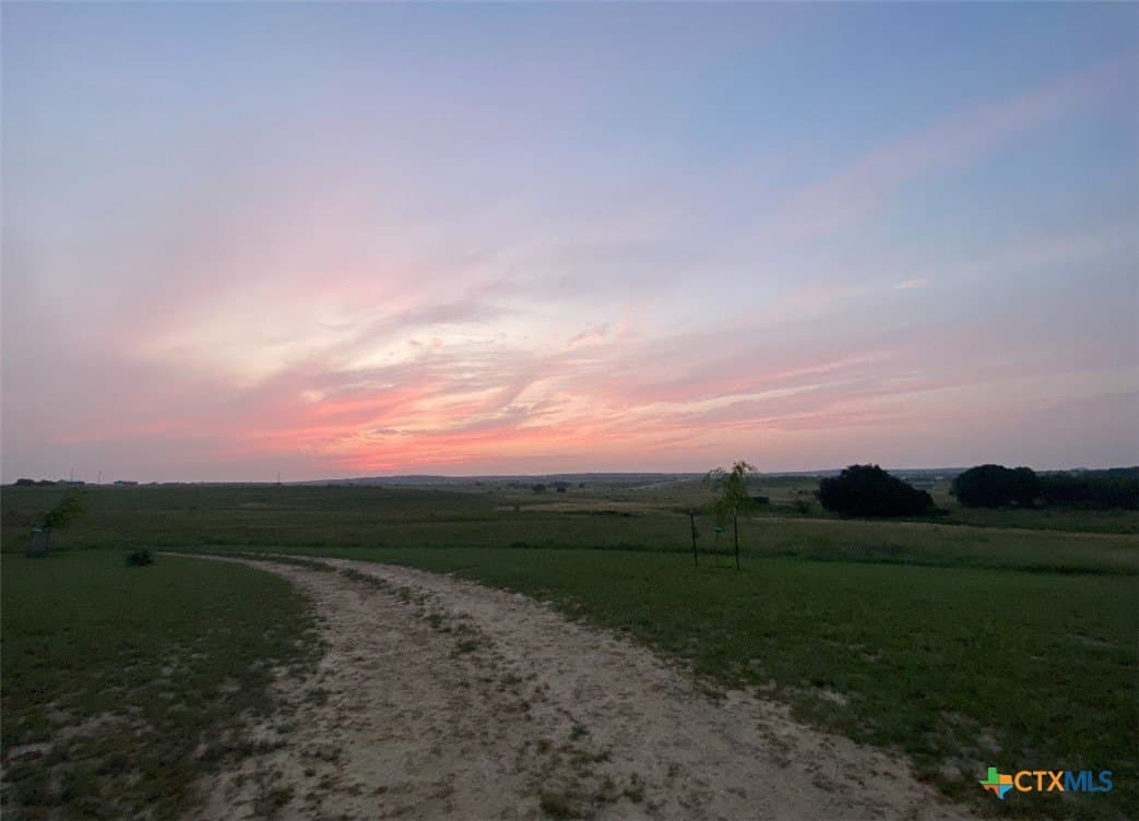25.01 acres in Lampasas County gallery image 3