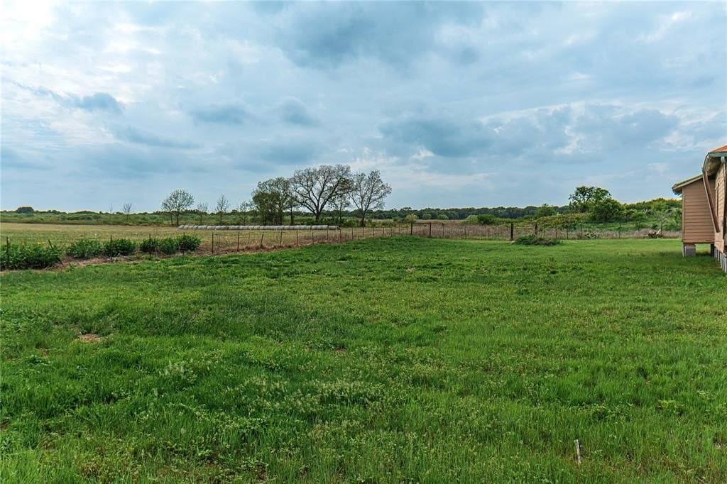 1.04 acres in Eastland County gallery image 2