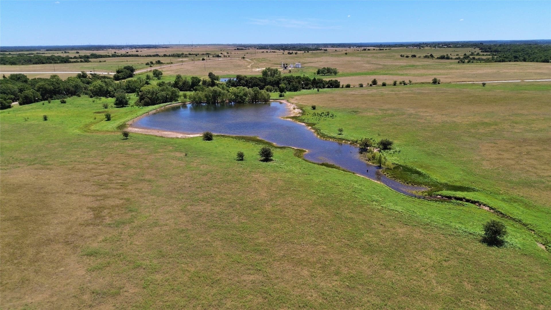268.74 acres in Montague County - photo 2