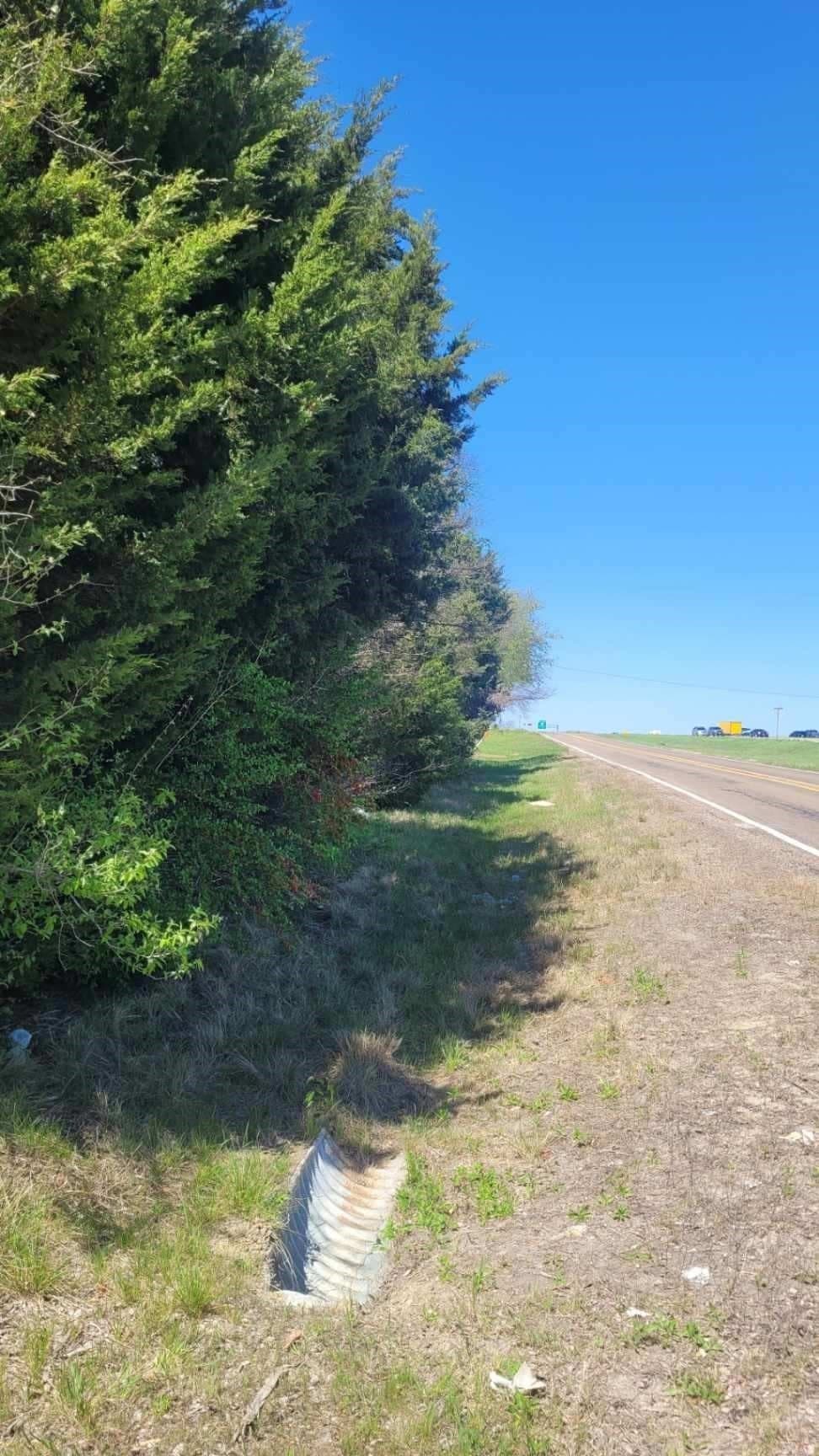 5.02 acres in Ellis County