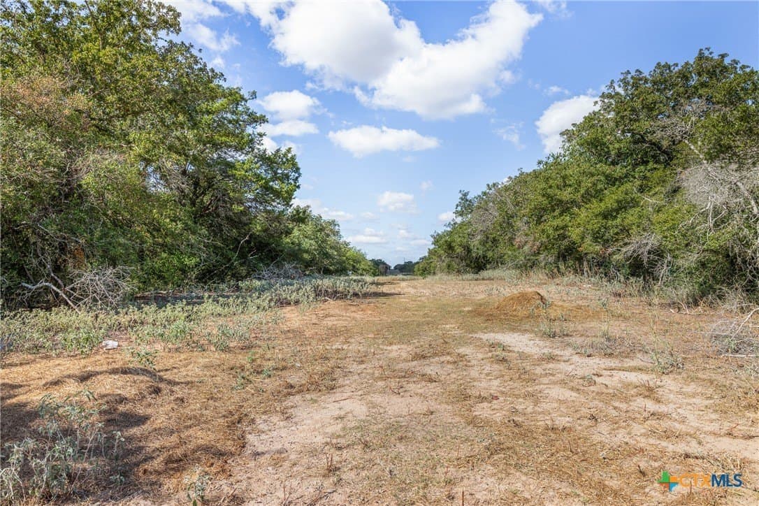 23.09 acres in Caldwell County