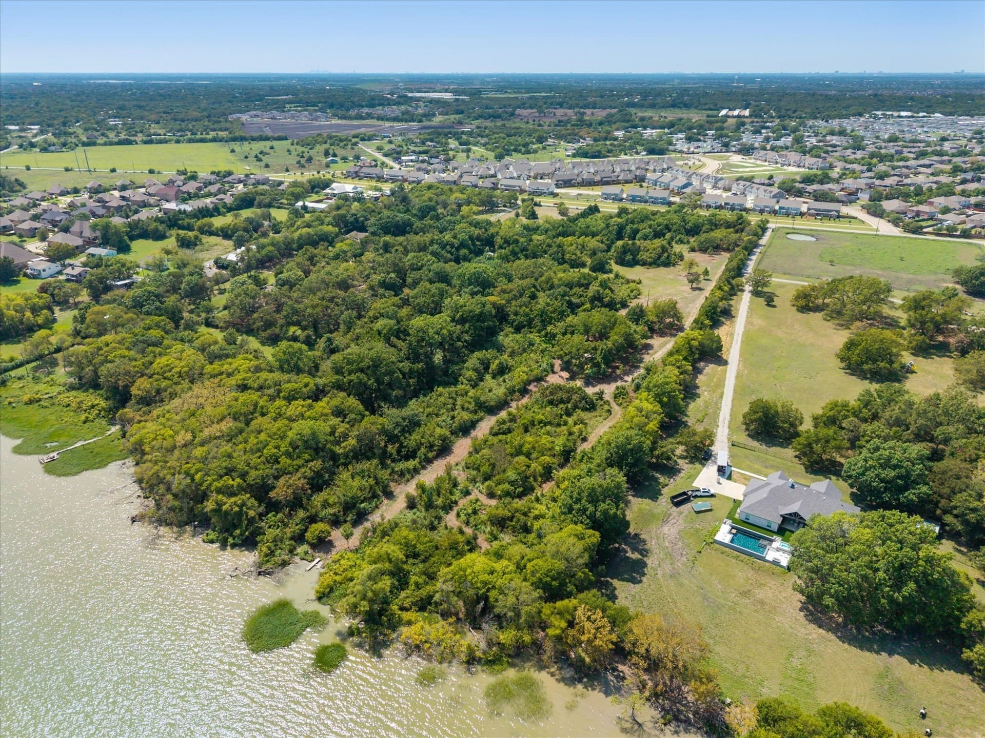 10.36 acres in Rockwall County gallery image 4