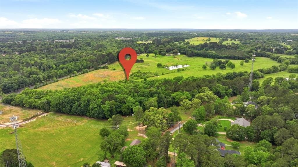 13.69 acres in Smith County featured view