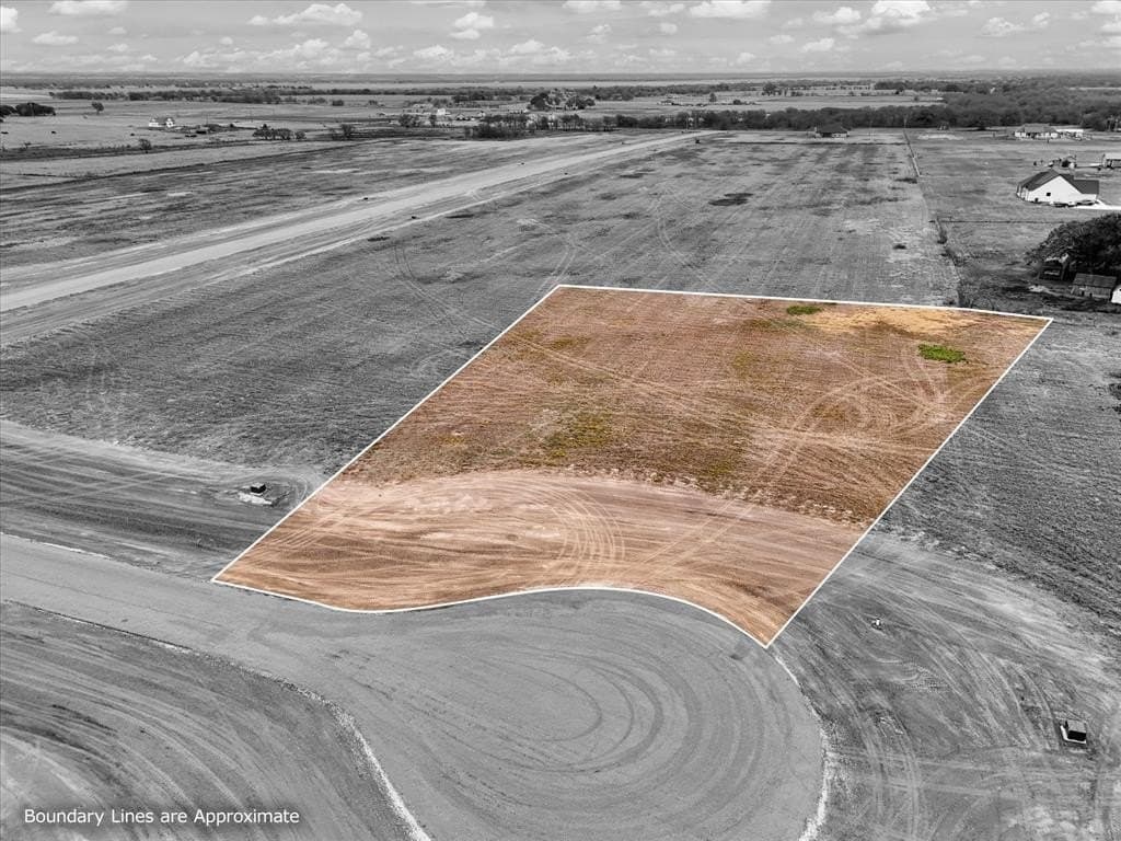 1.38 acres in McLennan County