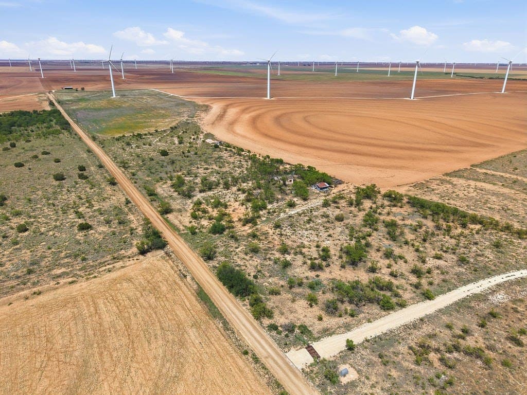 157 acres in Mitchell County gallery image 4