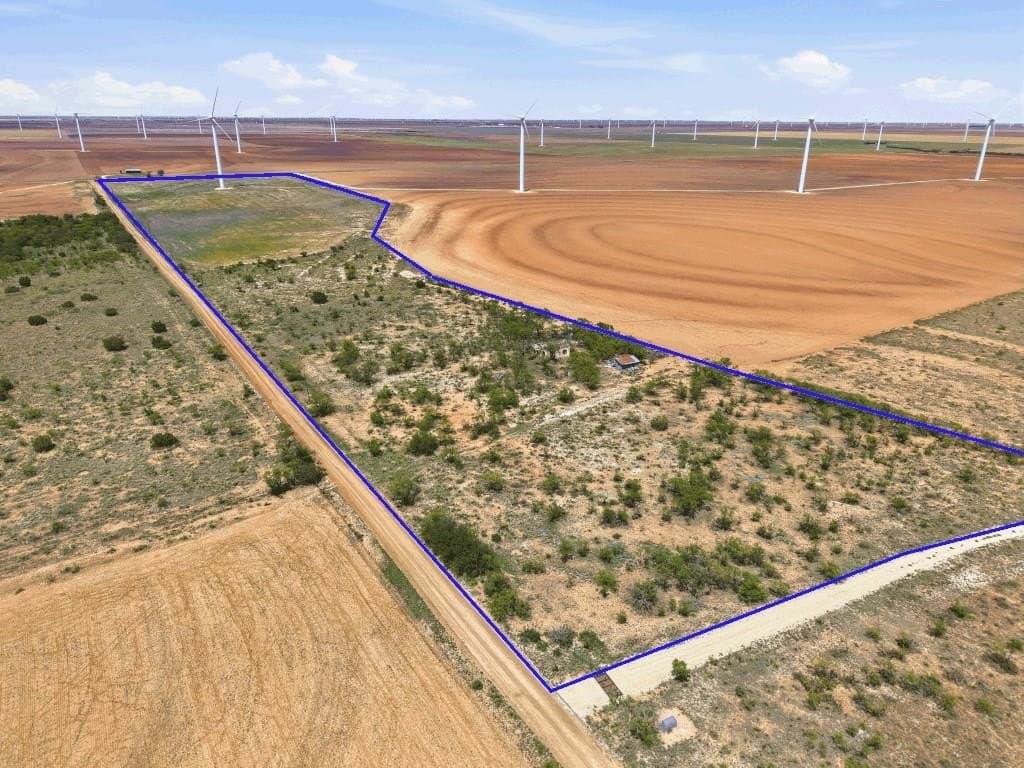 157 acres in Mitchell County