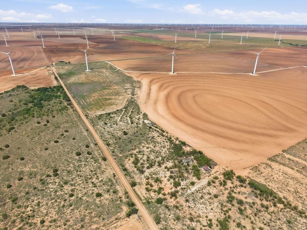 157 acres in Mitchell County gallery image 2