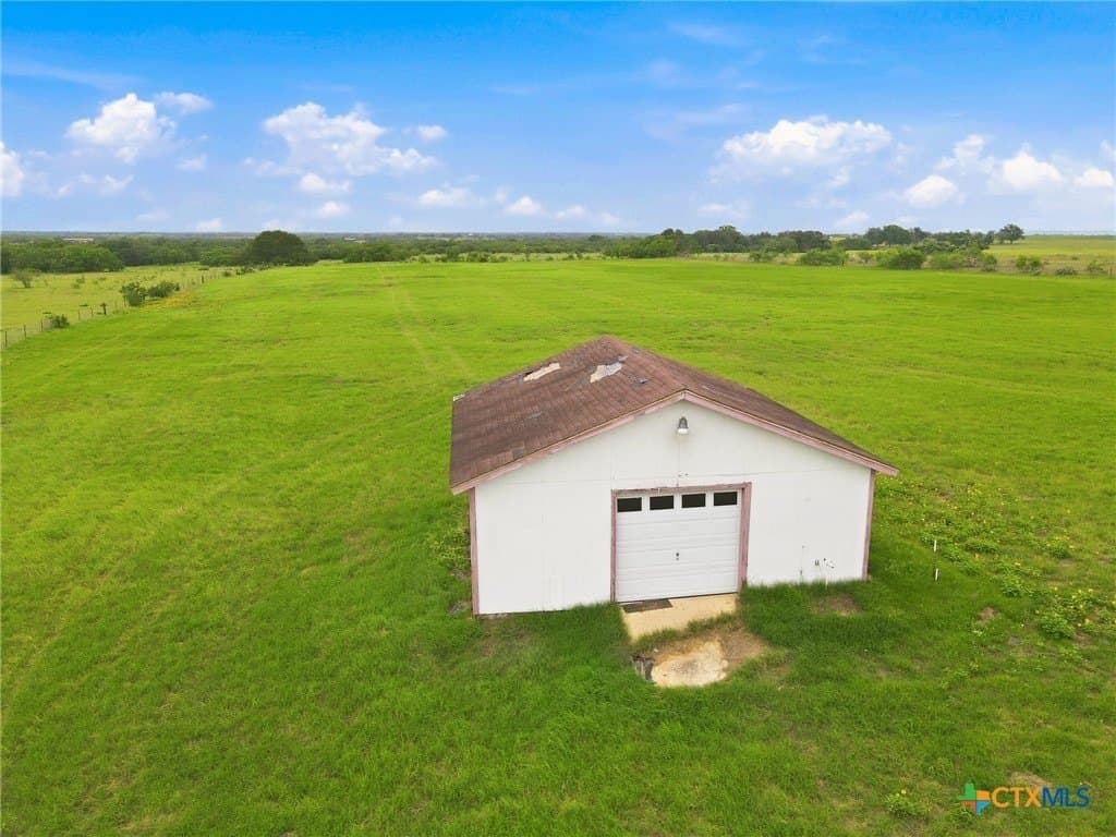 11.83 acres in Wilson County - photo 12