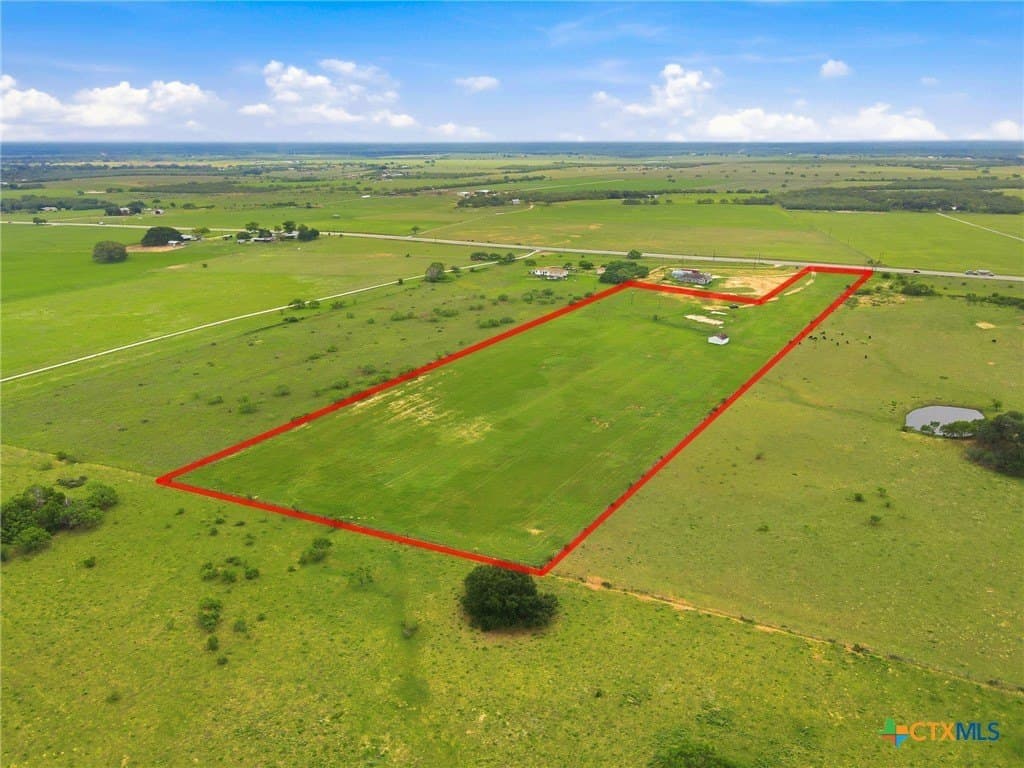 11.83 acres in Wilson County featured view