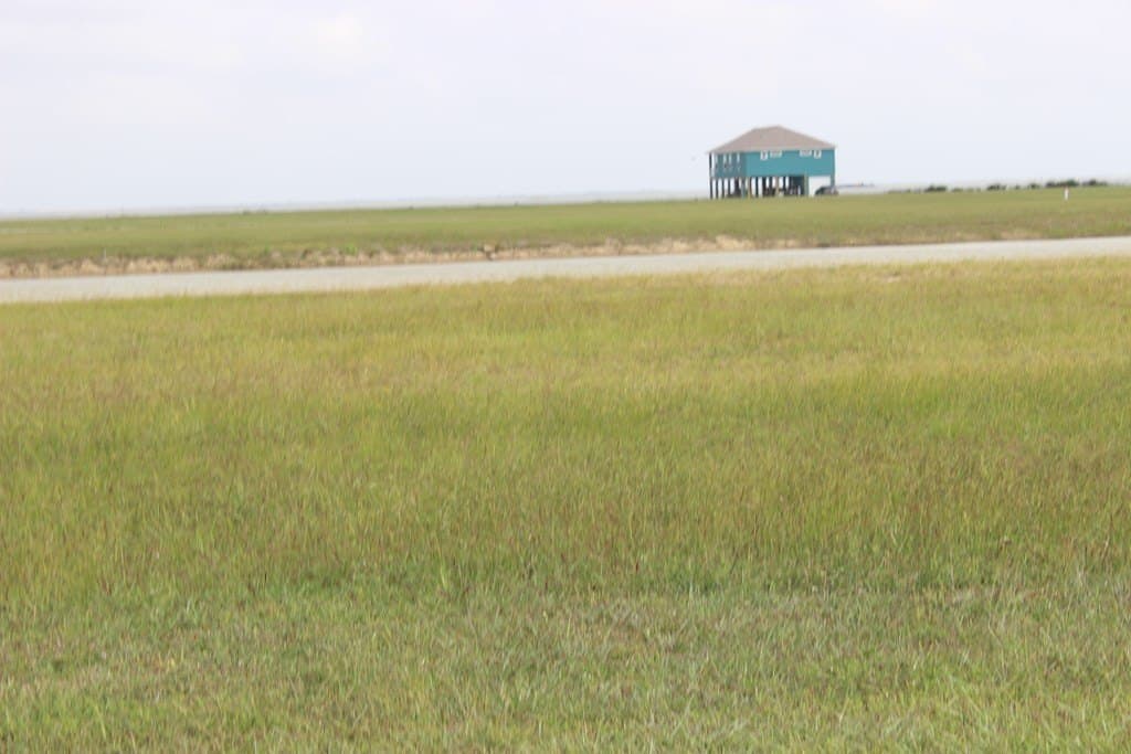 0.25 acres in Palacios Area County - photo 5