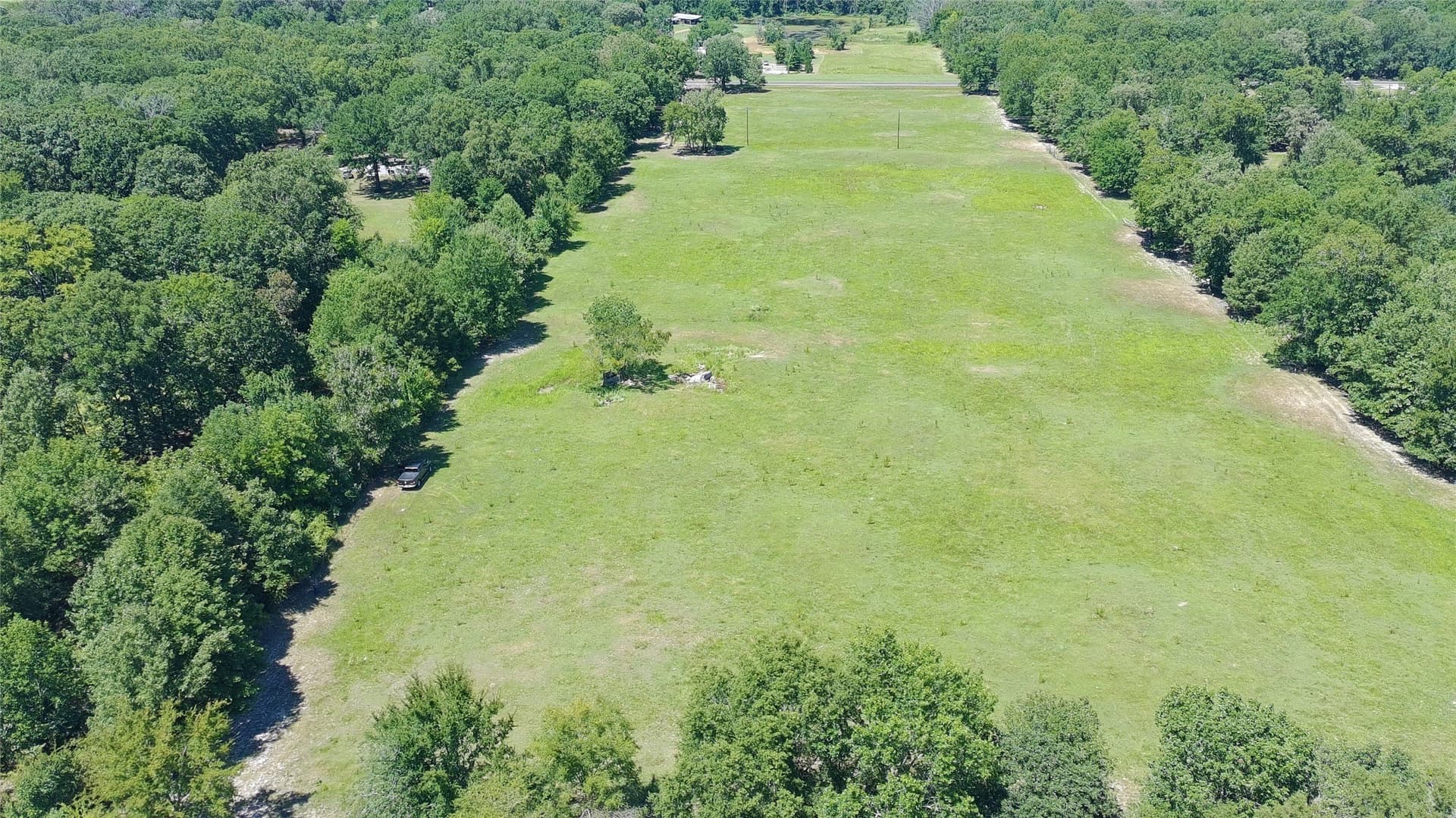 9.73 acres in Titus County - photo 4