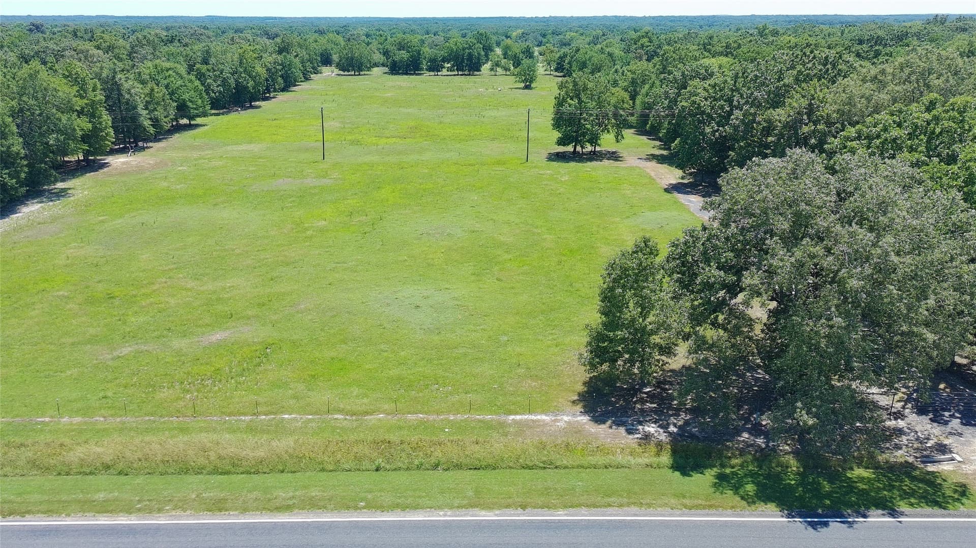 9.73 acres in Titus County - photo 3