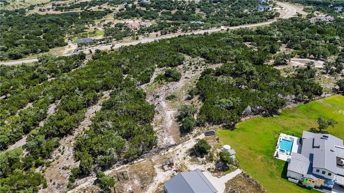 5.01 acres in Comal County - photo 13