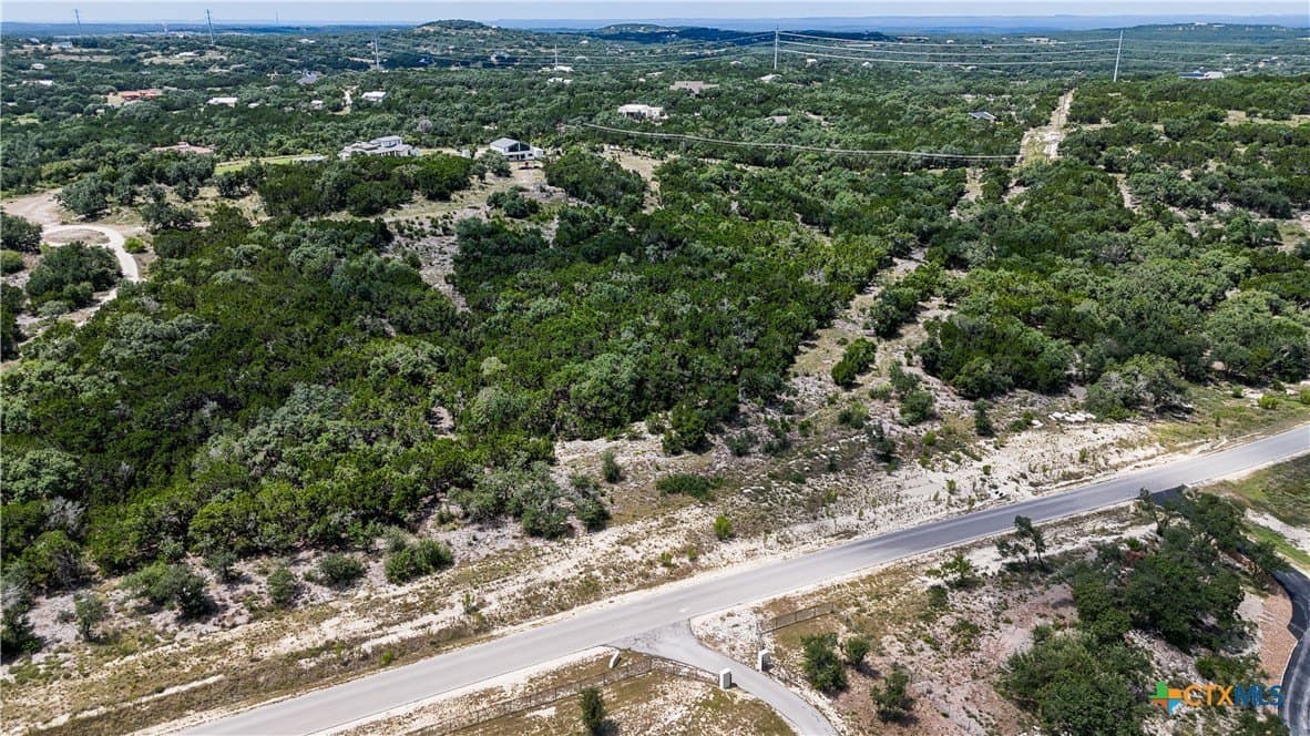 5.01 acres in Comal County - photo 6