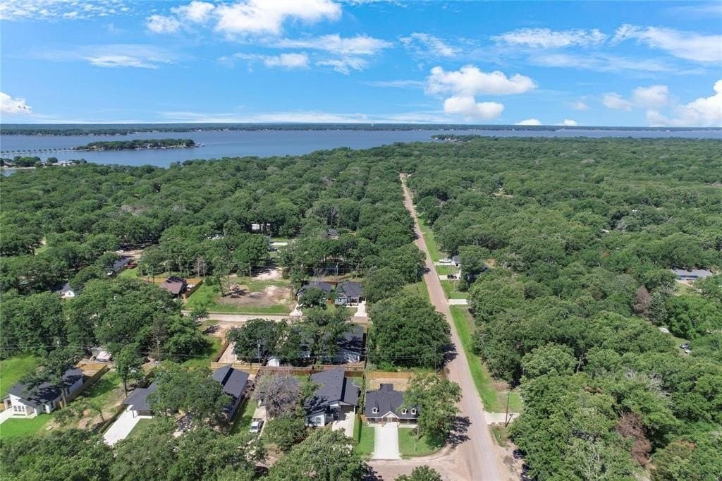 0.14 acres in Henderson County gallery image 2