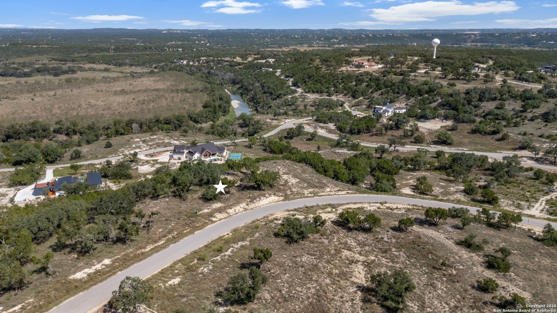 1.06 acres in Comal County gallery image 2