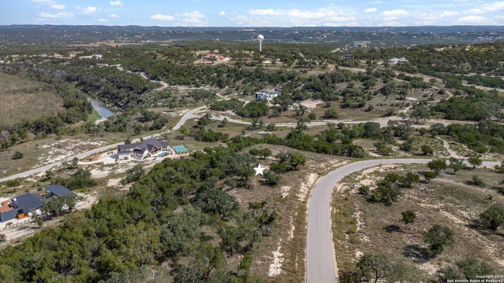 1.06 acres in Comal County - photo 9
