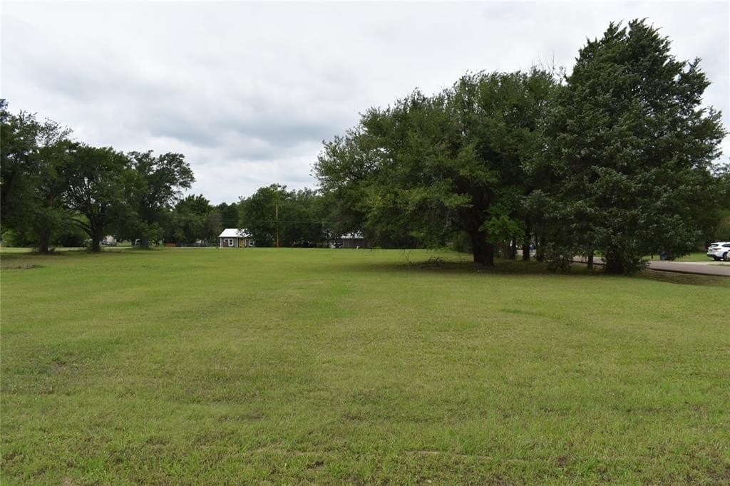 1 acres in Van Zandt County featured view
