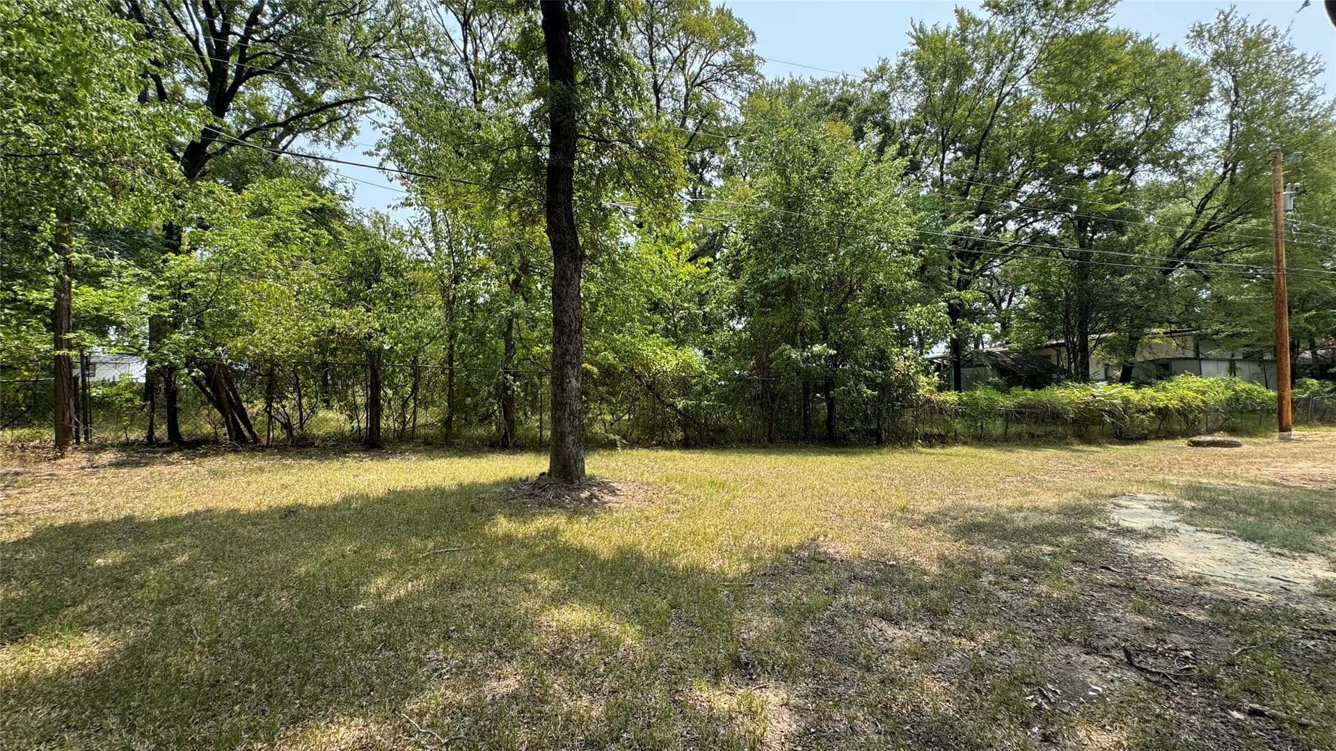 0.17 acres in Henderson County gallery image 3