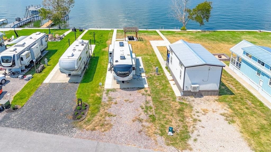 0.11 acres in Navarro County gallery image 3