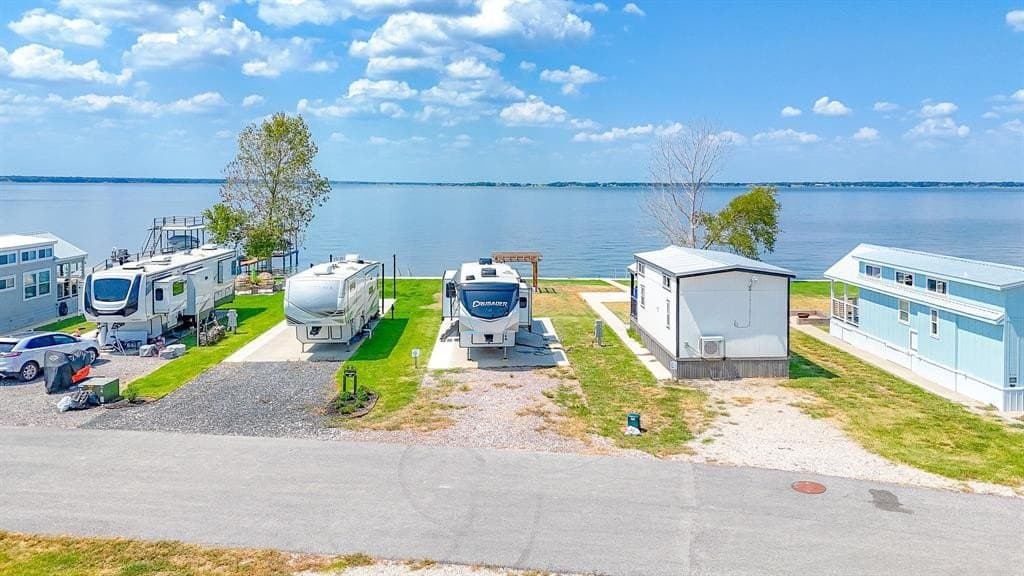 0.11 acres in Navarro County featured view