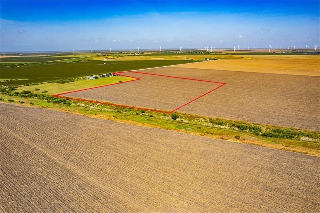 17 acres in San Patricio County - photo 11