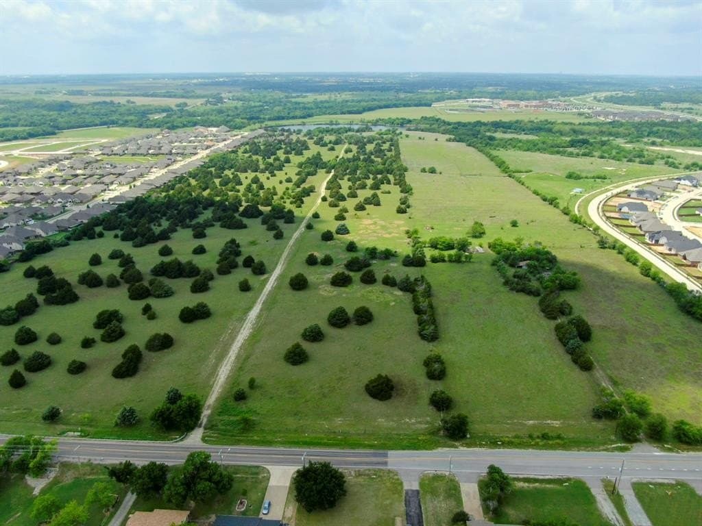120.19 acres in Ellis County gallery image 2