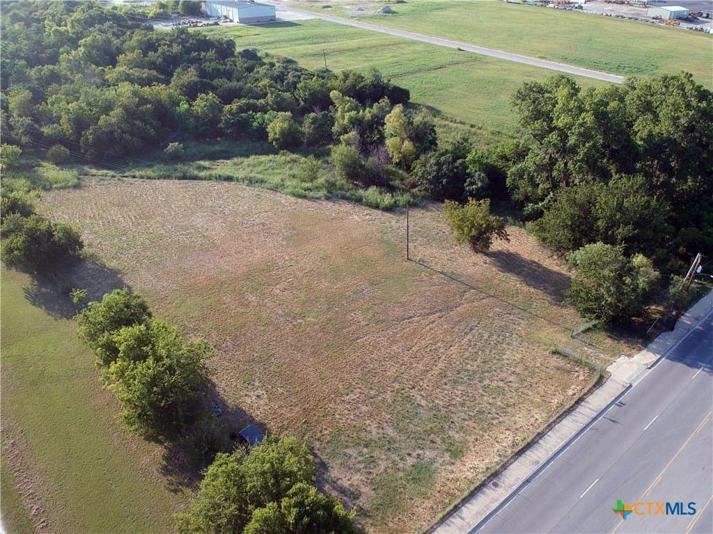 2.97 acres in Bell County gallery image 3