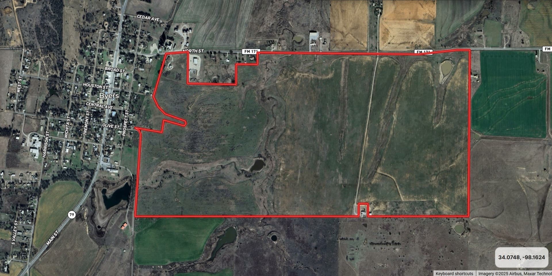 476.67 acres in Clay County - photo 2